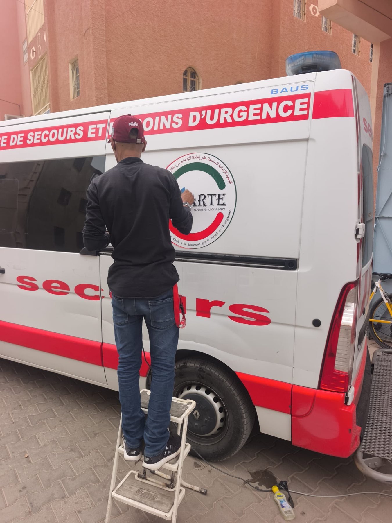 Ambulance de l’Association AHARTE